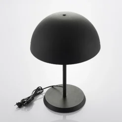 Lámpara de mesa Lindby Idalene, altura 51 cm, negra, metal