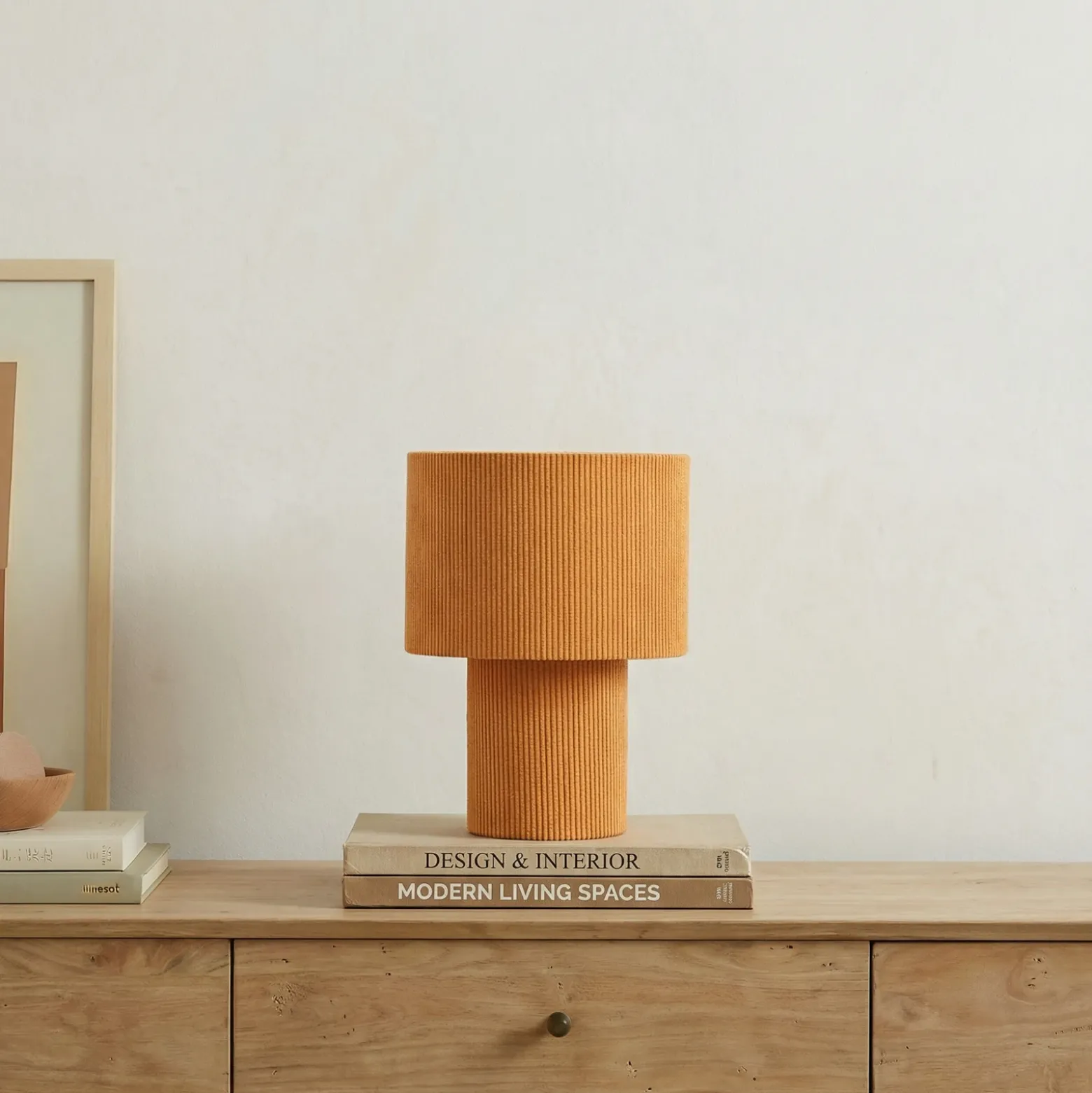Lámpara de mesa Lindby Jone, marrón claro, textil, 30 cm de altura, E27