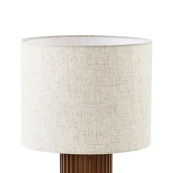 Lámpara de mesa Lindby Kimiko, altura 38 cm, madera de nogal, tela