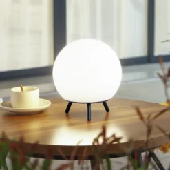 Lámpara de mesa Lindby LED recargable Aurilia, blanco/negro, hierro, IP44