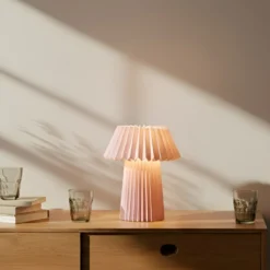 Lámpara de mesa Lindby Magali, rosa, papel, Ø 34 cm, E14