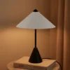 Lámpara de mesa Lindby Norvik, altura 35 cm, negro/gris, metal