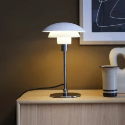 Lámpara de mesa Morph de Dyberg Larsen, blanca, altura 35 cm, metal