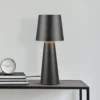 Lámpara de mesa Nubia, negra, altura 40 cm, metal, E27