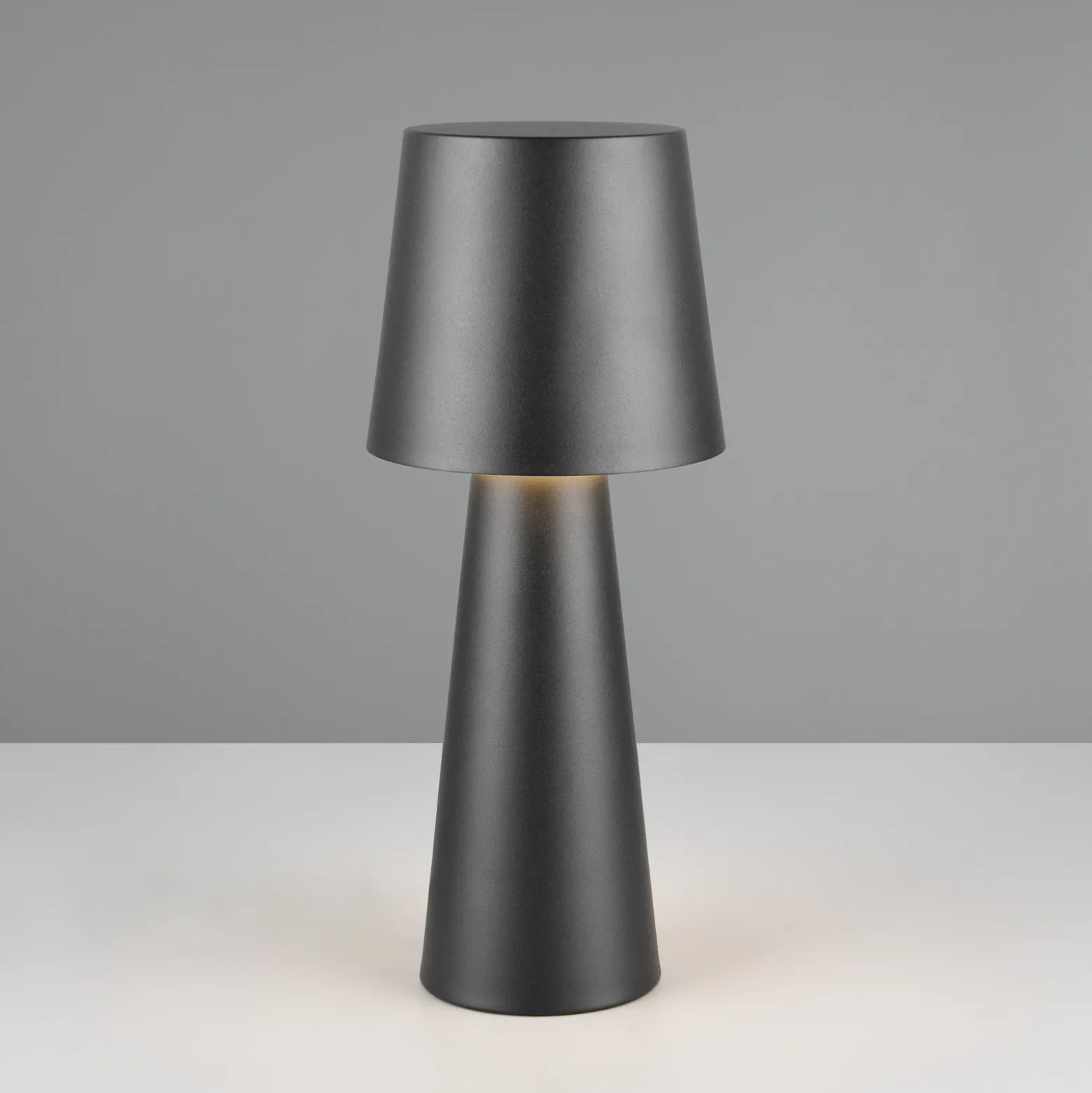Lámpara de mesa Nubia, negra, altura 40 cm, metal, E27