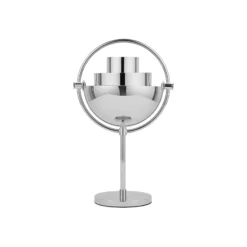 Lámpara de mesa recargable Gubi Multi-Lite, cromada/cromada, 30 cm