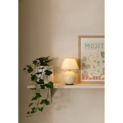 Lámpara de mesa recargable IRIS de Globen Lighting, color crema, altura 23 cm,
