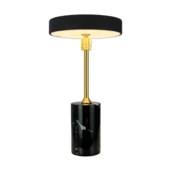 Lámpara de mesa recargable LED Starlight de Dyberg Larsen, negro/latón