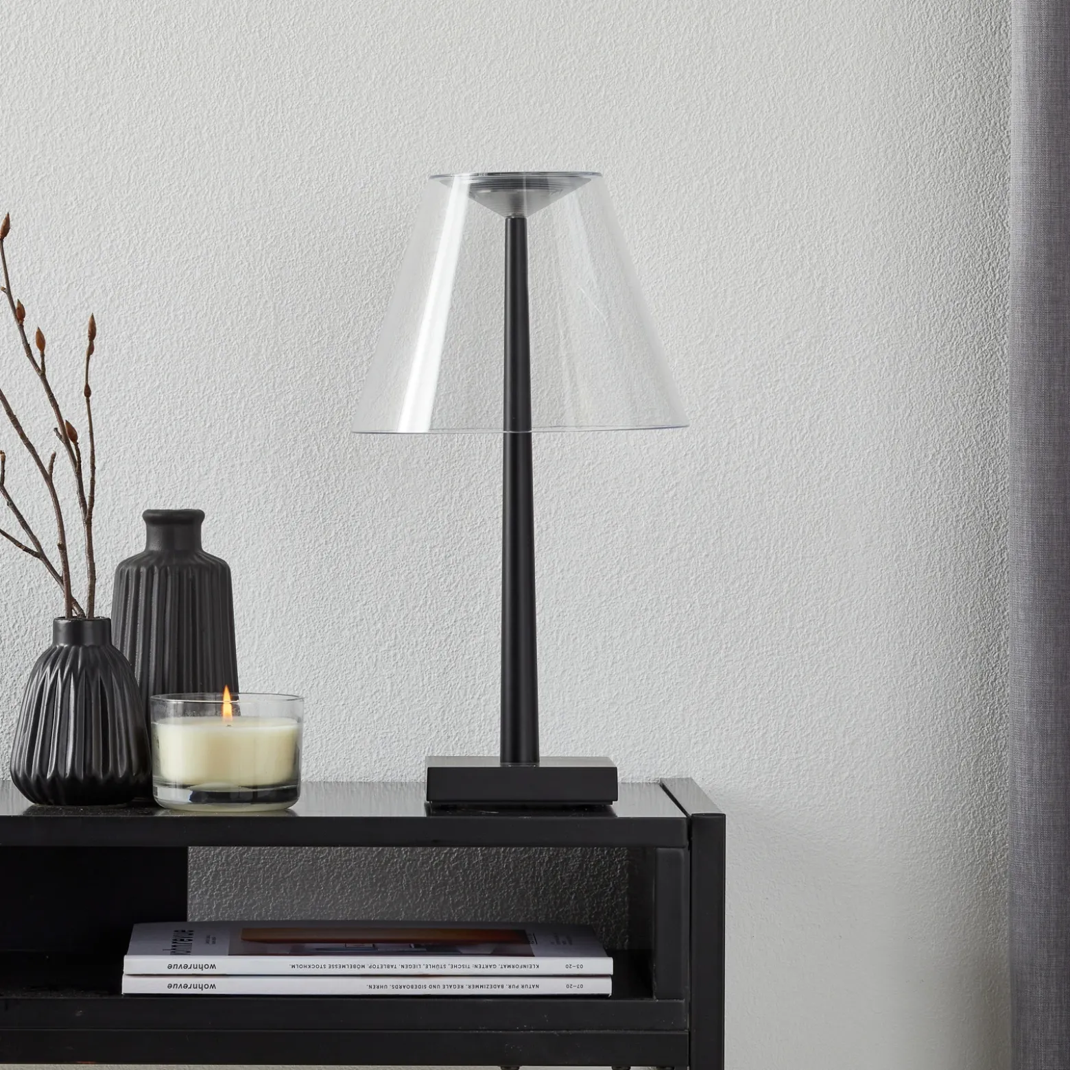 Lámpara de mesa recargable LED Rotaliana Dina+ T1 negra