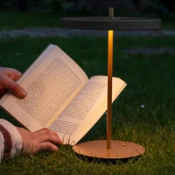 Lámpara de mesa recargable LED UMAGE Asteria Move antracita/latón 31 cm