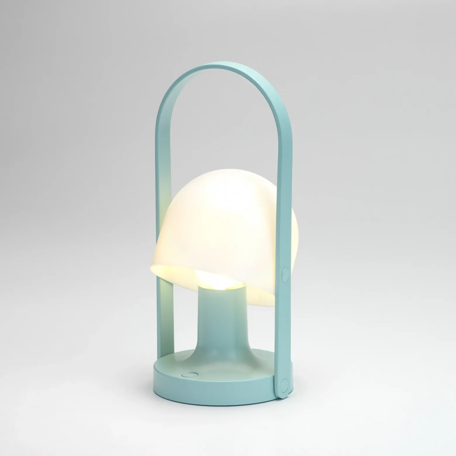 Lámpara de mesa recargable LED FollowMe de MARSET, azul