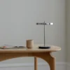 Lámpara de mesa recargable LED UMAGE Asteria Move, acero pulido, 31 cm