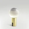 Lámpara de mesa recargable MARSET Dipping Light, atenuable, blanco/latón