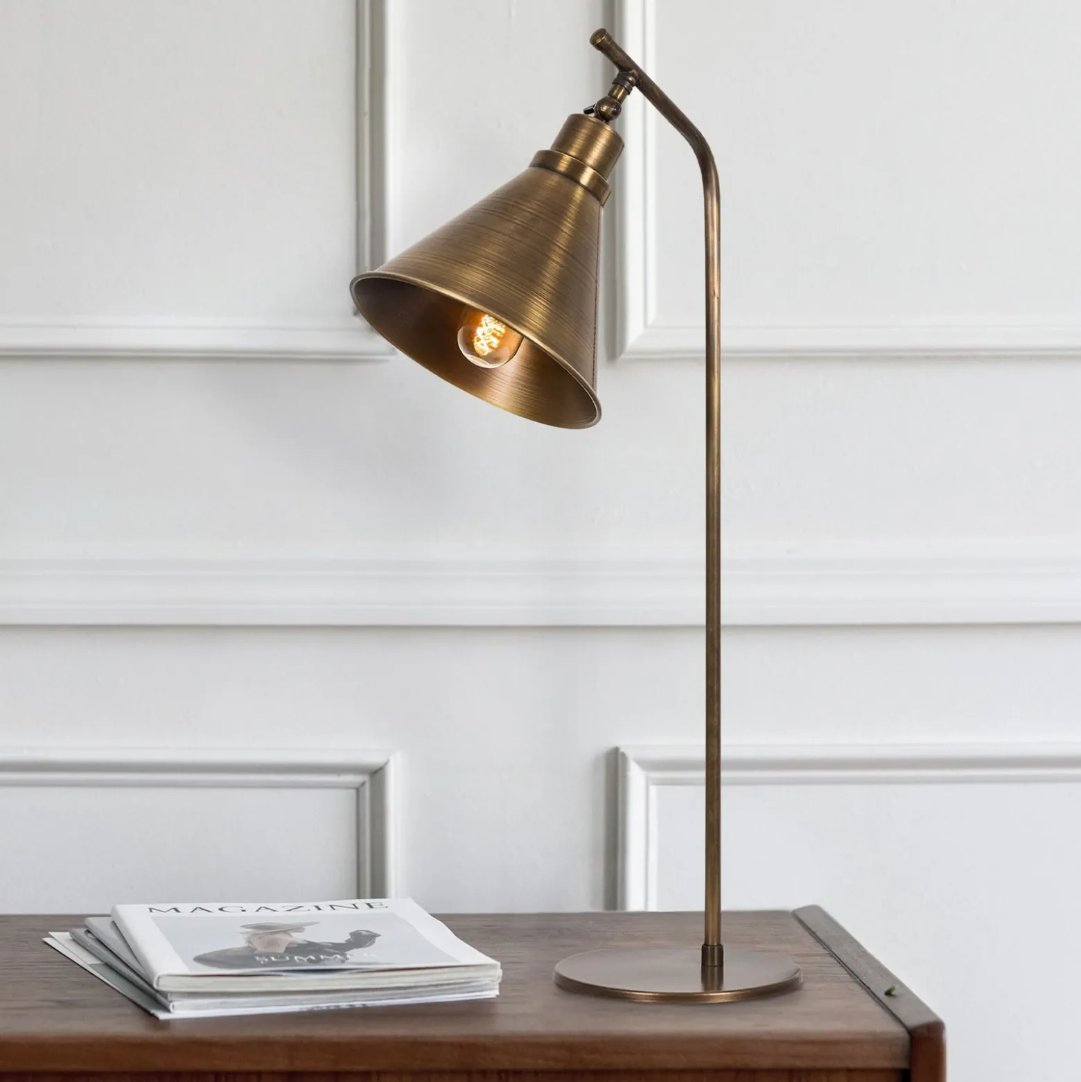 Lámpara de mesa Sivani MR-610, oro antiguo, metal, altura 50 cm