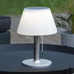 Lámpara de mesa solar LED Solia, interruptor tiro
