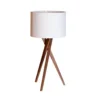 Lámpara de mesa Vega de By Rydens, nogal/blanco, 55 cm, madera, textil