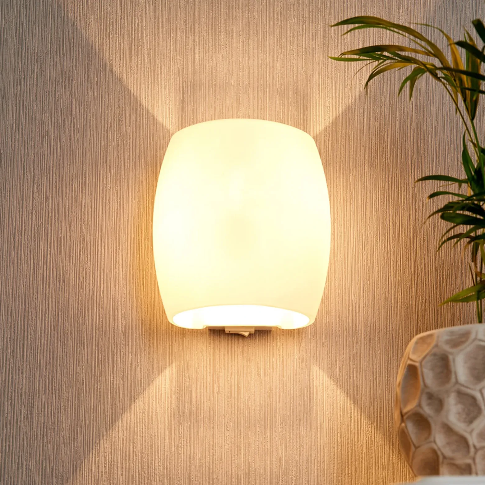 Lámpara de pared de vidrio Lusine