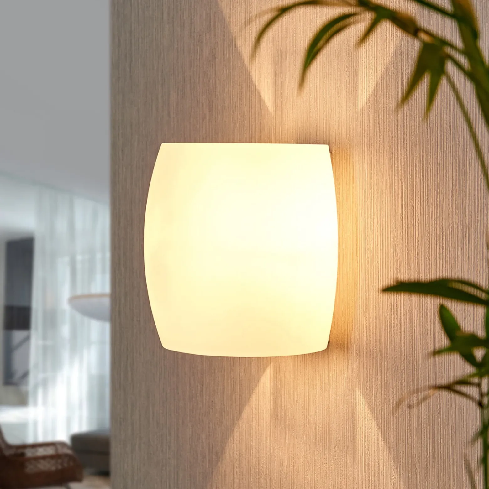 Lámpara de pared de vidrio Lusine