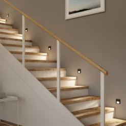 Lámpara de pared empotrable LED Paulmann Tsaro con sensor, de plástico negro