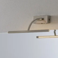 Lámpara de pared LED Matisse, ancho 34 cm, plata