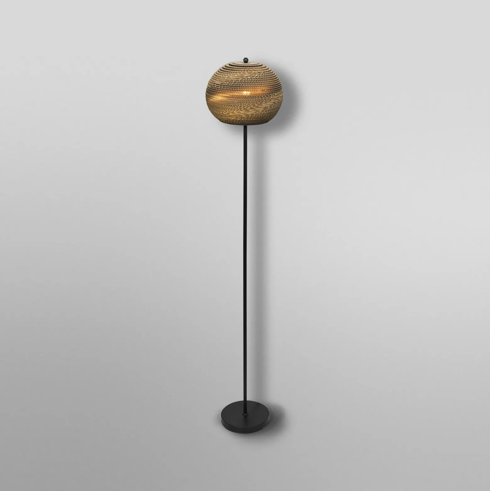 Lámpara de pie BALL de OSRAM, marrón, altura 160 cm, cartón ondulado, E27