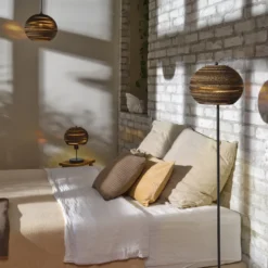Lámpara de pie BALL de OSRAM, marrón, altura 160 cm, cartón ondulado, E27