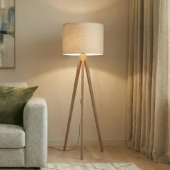 Lámpara de pie Grand, beige/nogal, altura 145 cm, E27