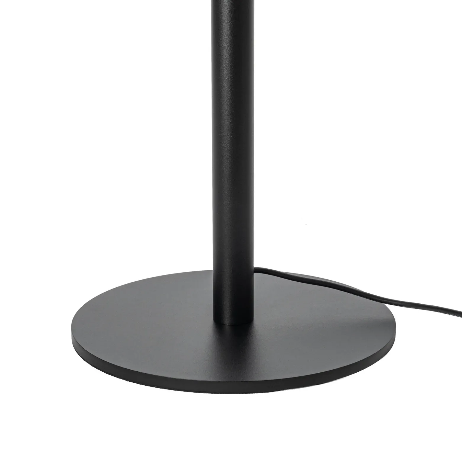 Lámpara de pie LED Arcchio Frile, negra, altura 190 cm, atenuable