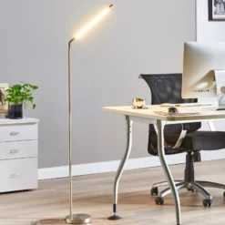 Lámpara de pie LED Lindby Jabbo, 163 cm, níquel, metal