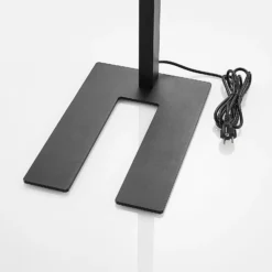 Lámpara de pie LED Logan Pro de Arcchio, negra, con sensor, atenuable