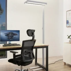 Lámpara de pie LED Logan Pro de Arcchio, blanca, con sensor, atenuable