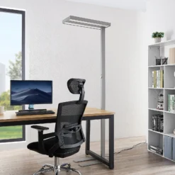 Lámpara de pie LED Logan Pro de Arcchio, plateada, con sensor, atenuable