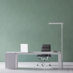 Lámpara de pie LED MAULjaval, color plata, 196 cm, base atenuable
