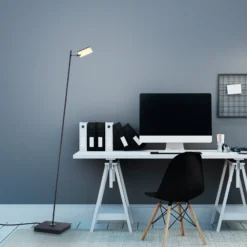 Lámpara de pie LED PURE Mira, negro perla, con control remoto