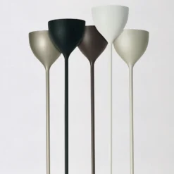 Lámpara de pie LED Rotaliana Drink, blanco mate