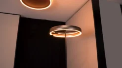 Lámpara de pie LED Stars of Light Trabuco, negro/marrón, 175 cm