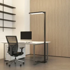 Lámpara de pie LED Timon de Arcchio, 54 W, negra, altura 195 cm
