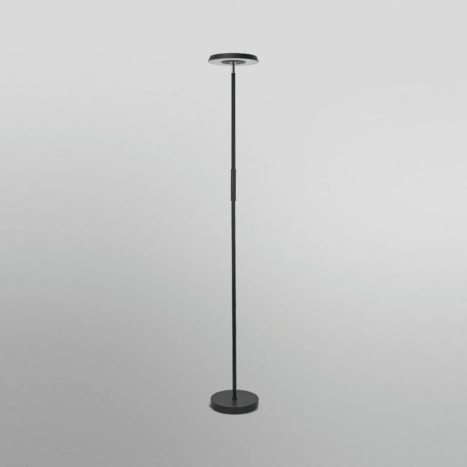 Lámpara de pie LED WiFi OSRAM SMART+, negra, arriba/abajo, RGB CCT