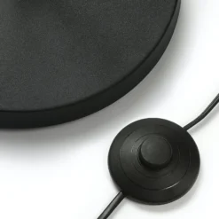 Lámpara de pie Lindby Karoli, negra, 156 cm, metal, brazo flexible