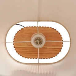 Lámpara de pie Lindby Kimiko, altura 100 cm, madera, textil, E27