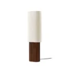 Lámpara de pie Lindby Kimiko, altura 100 cm, madera de nogal, tela