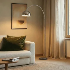 Lámpara de pie Lindby Tonka, cromada, metal/mármol, 185 cm, E27