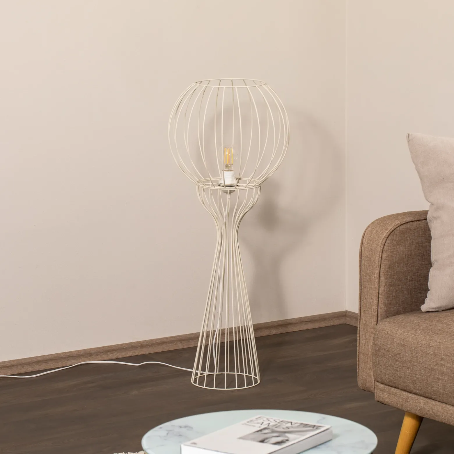 Lámpara de pie Mercure, arena, metal/plástico, altura 93 cm