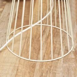 Lámpara de pie Mercure, arena, metal/plástico, altura 93 cm