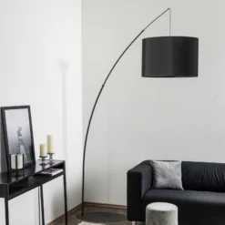Lámpara de pie Moby Black con pantalla textil