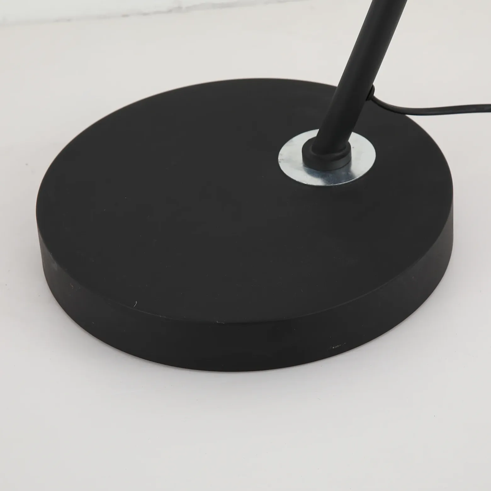 Lámpara de pie Radiant, negro/blanco, altura 156 cm, metal/tela