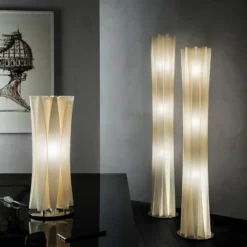 Lámpara de pie Slamp Bach, altura 161 cm, dorada