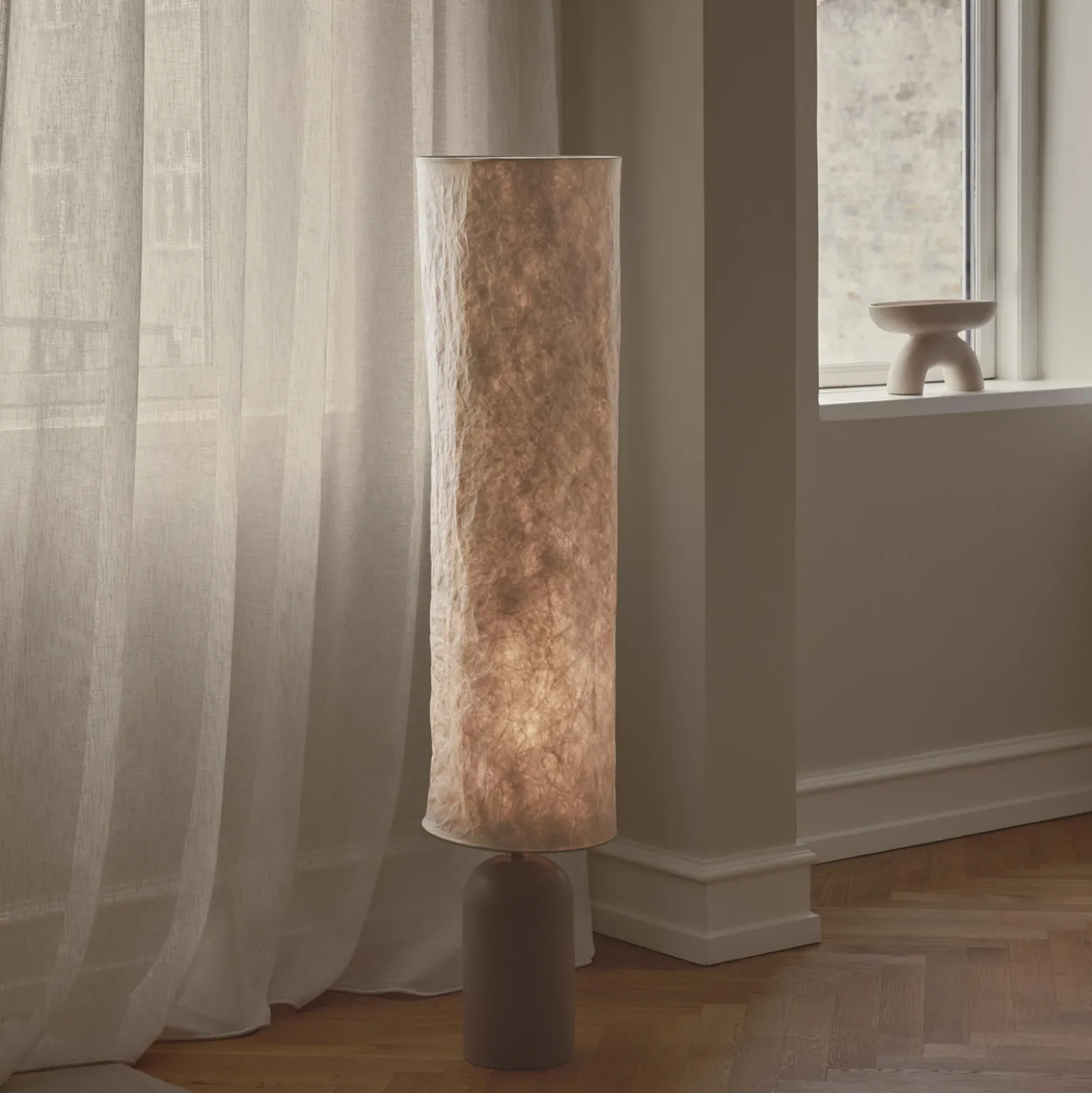 Lámpara de pie Talli, marrón, Tyvek/metal, altura 113 cm