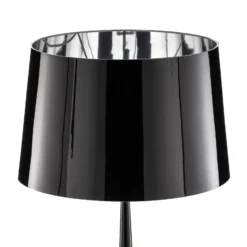Lámpara de pie Totem LS con acabado cromo, negro
