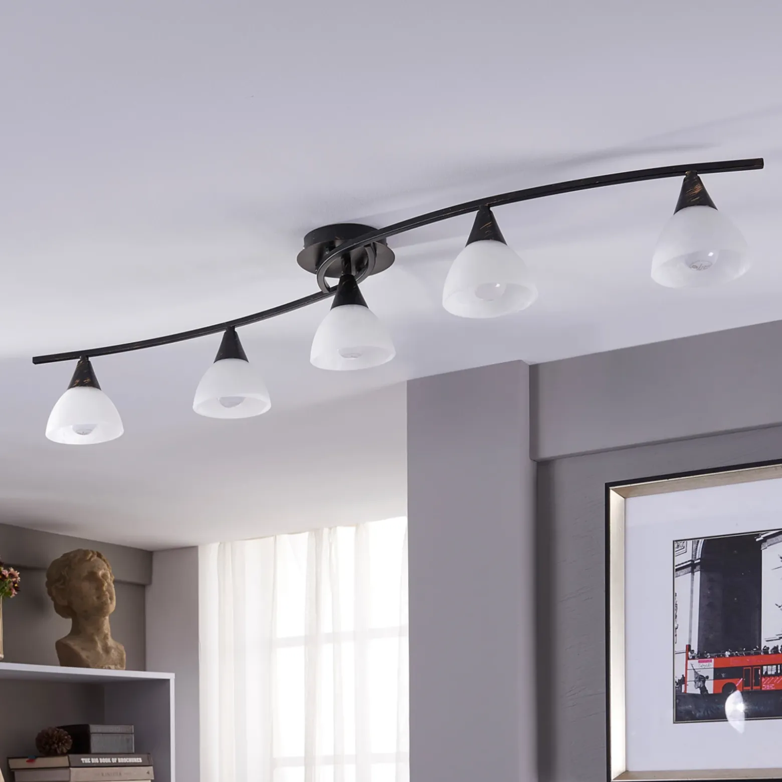 Lámpara de techo Della de Lindby, negro y dorado, 110 cm, 5 luces, E14